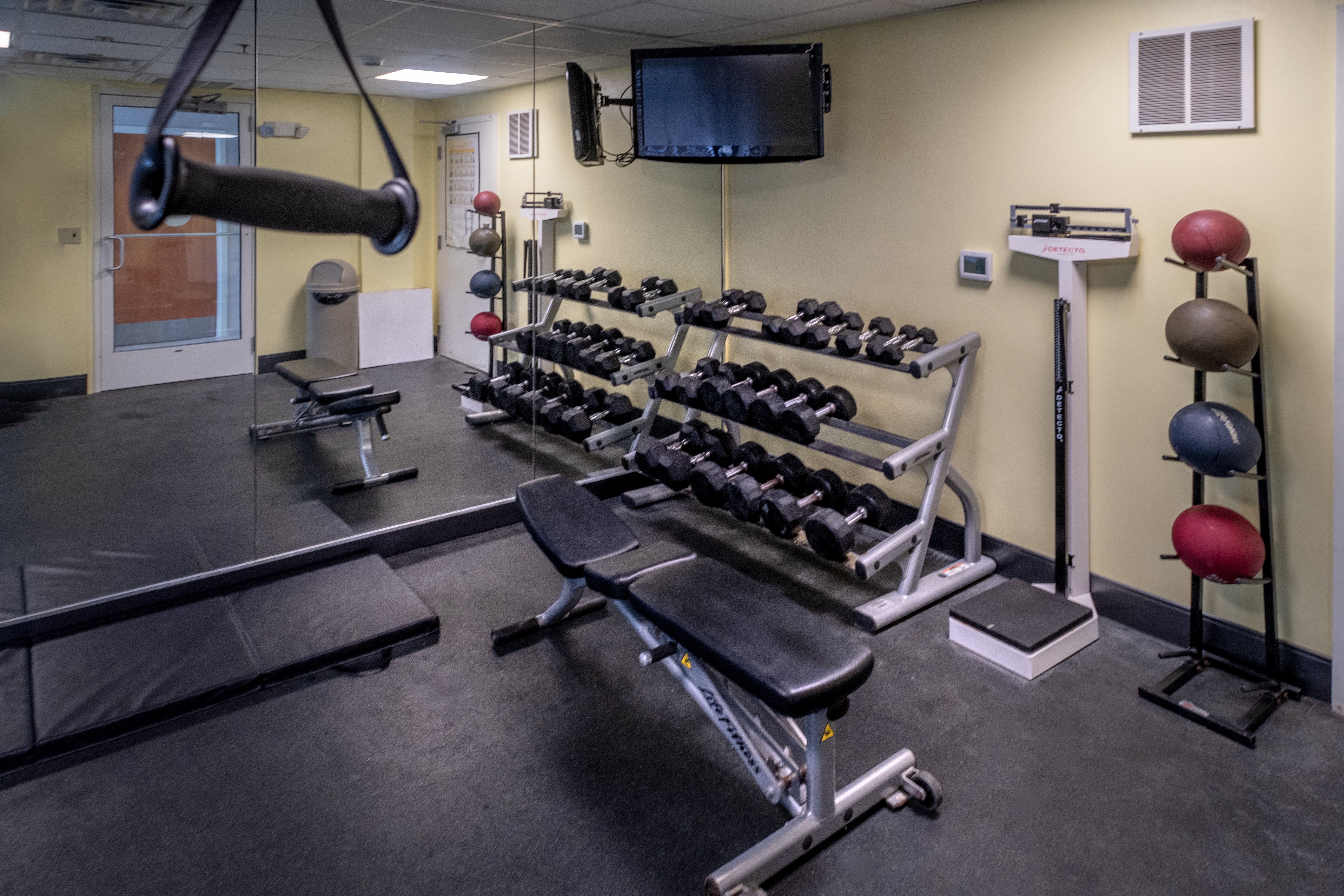 holiday inn hotel and suites beckley by ihg