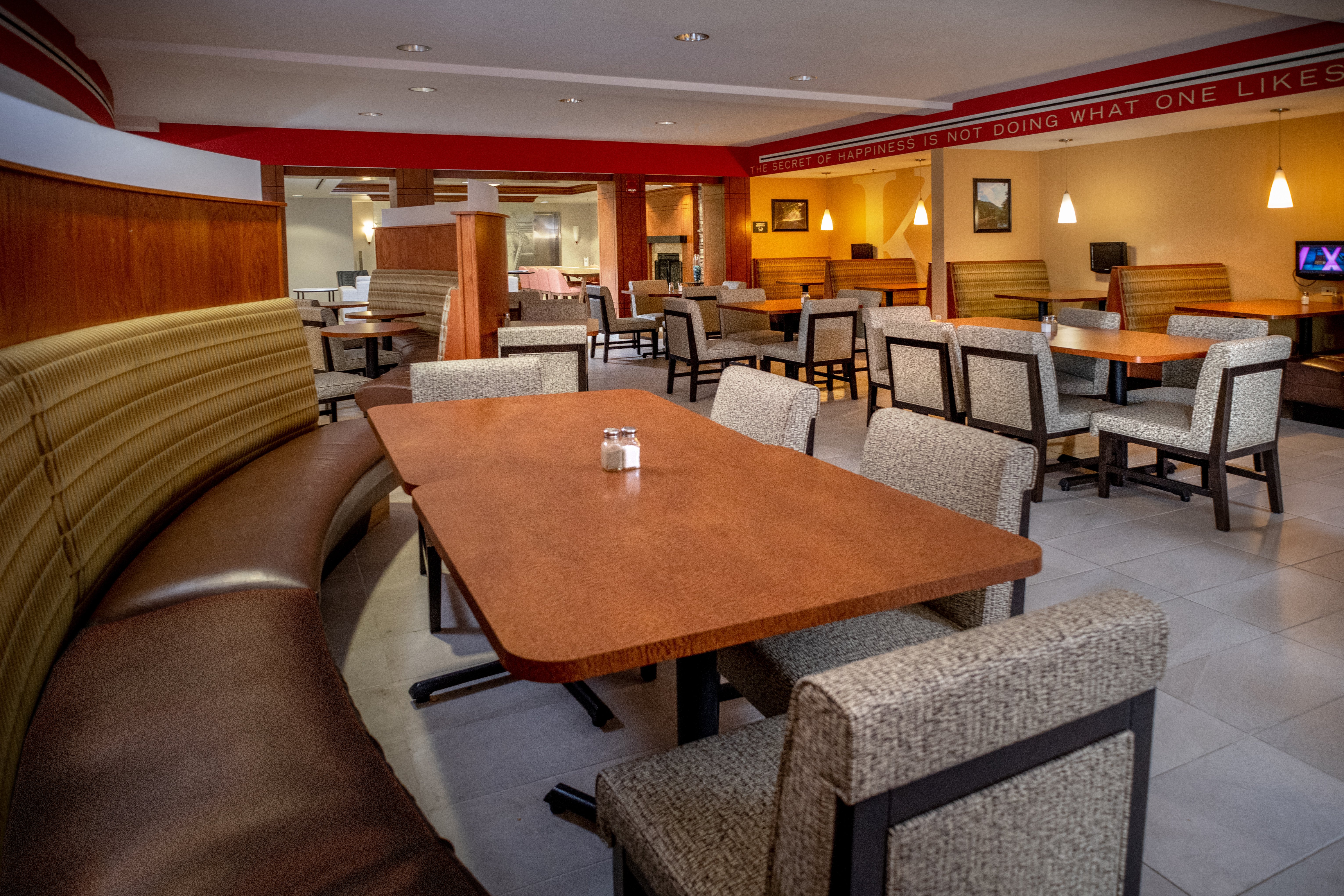holiday inn hotel and suites beckley by ihg