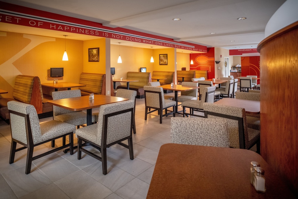holiday inn hotel and suites beckley by ihg