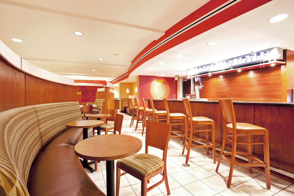 holiday inn hotel and suites beckley by ihg