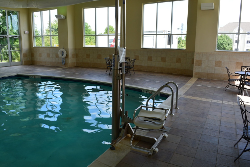 holiday inn hotel and suites beckley by ihg