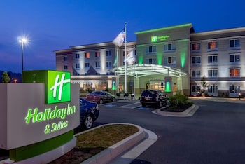 Holiday Inn Hotel & Suites Beckley By Ihg,Flat Top>>Beckley,3 star
