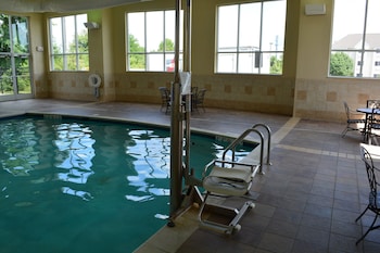 Holiday Inn Hotel & Suites Beckley By Ihg,Flat Top>>Beckley,3 star