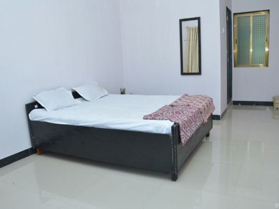 nisarg guest house