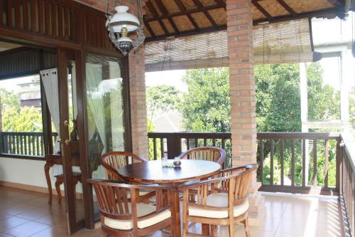 raka rai bungalows