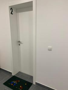 filipovic rent a car and apartments