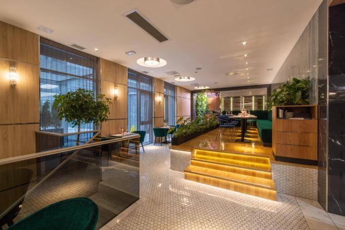 silver crown hotel and residence