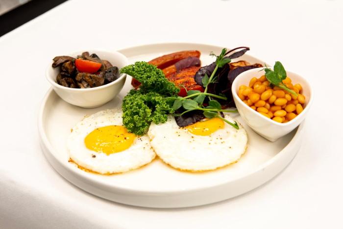 silver crown hotel and residence