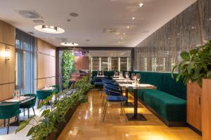 silver crown hotel and residence