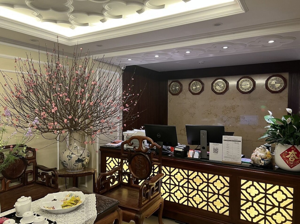 apollo hotel