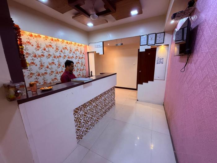 hotel sk galaxy thane west