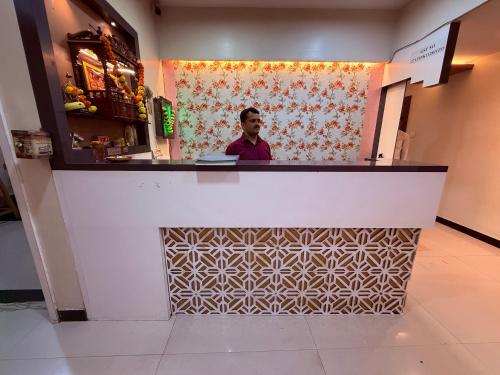 hotel sk galaxy thane west