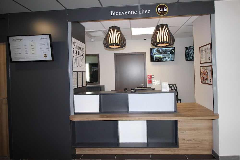 b and b hotel montelimar sud