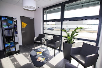 b and b hotel montelimar sud