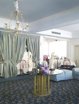 hotel maremonti