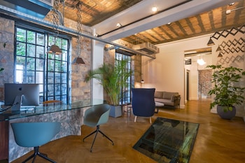 the foundry suites