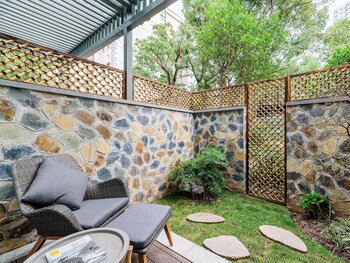 atour hotel manduhai hohhot