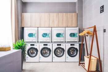 atour hotel manduhai hohhot