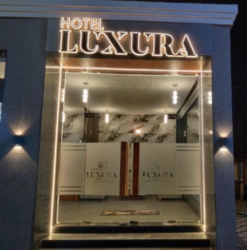 hotel luxura