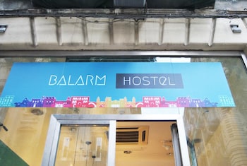 balarm hostel