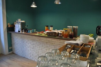 balarm hostel