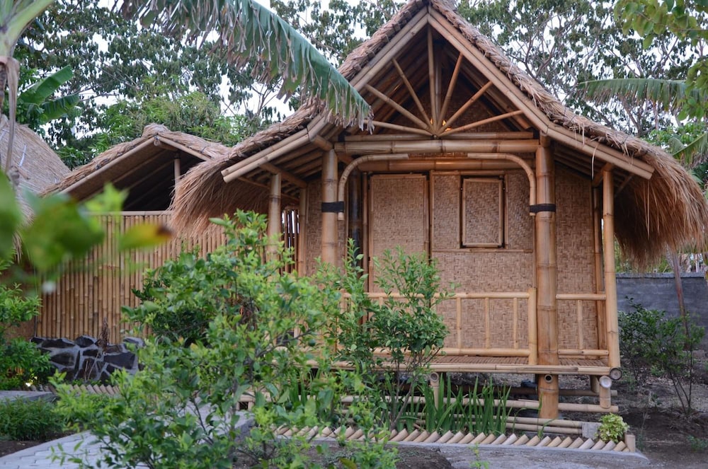 ekas garden bungalow