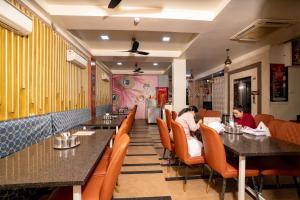 hotel sawamani and restaurant