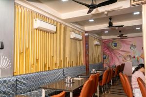 hotel sawamani and restaurant