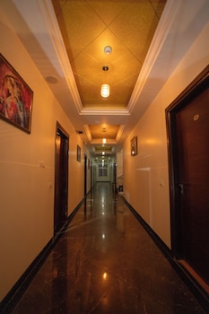 Hotel Sawamani And Restaurant,Khatu>>Jaipur,3 star