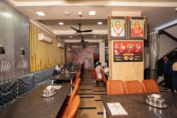 hotel sawamani and restaurant