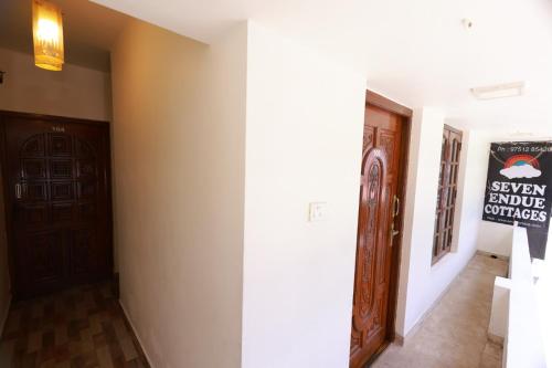 seven endue cottages