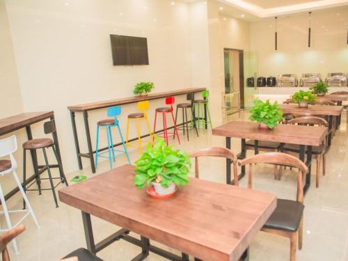 greentree inn yangzhou jiangdu xiaoji town south zhongxing road express hotel