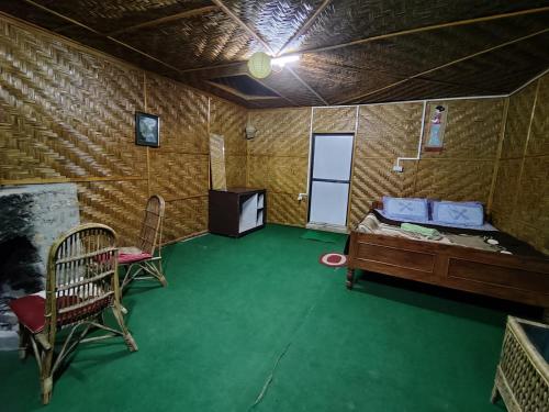 Singalila Jungle Lodge,India>>Darjeeling,3 star