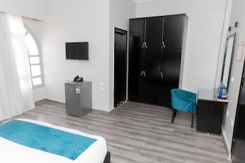 assiut cement hotel
