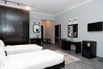 assiut cement hotel