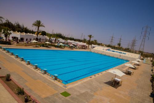 assiut cement hotel
