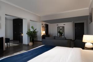 assiut cement hotel