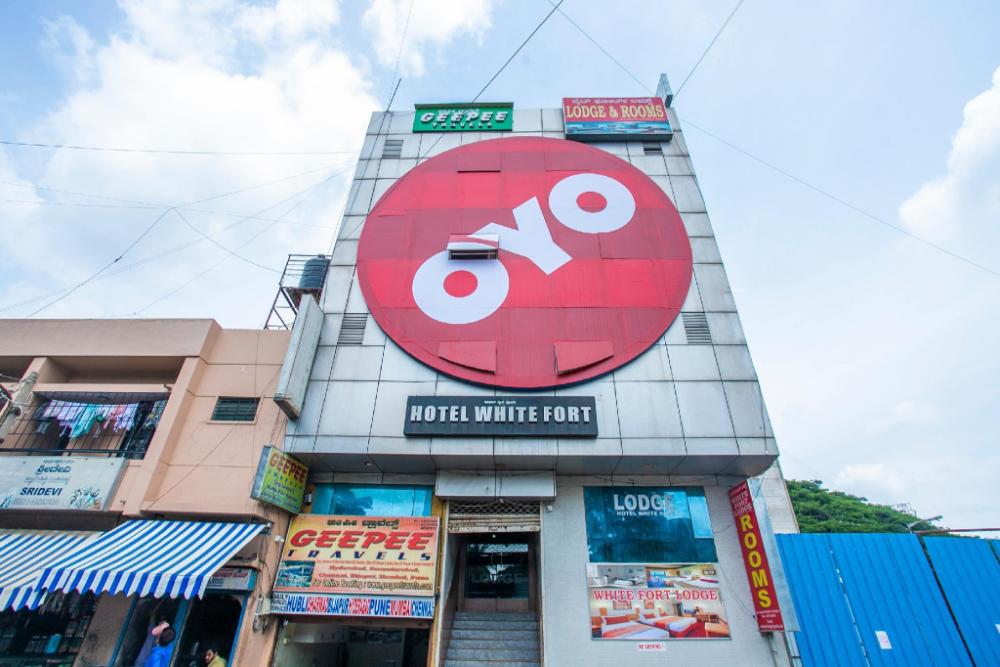 white fort lodge by wb inn