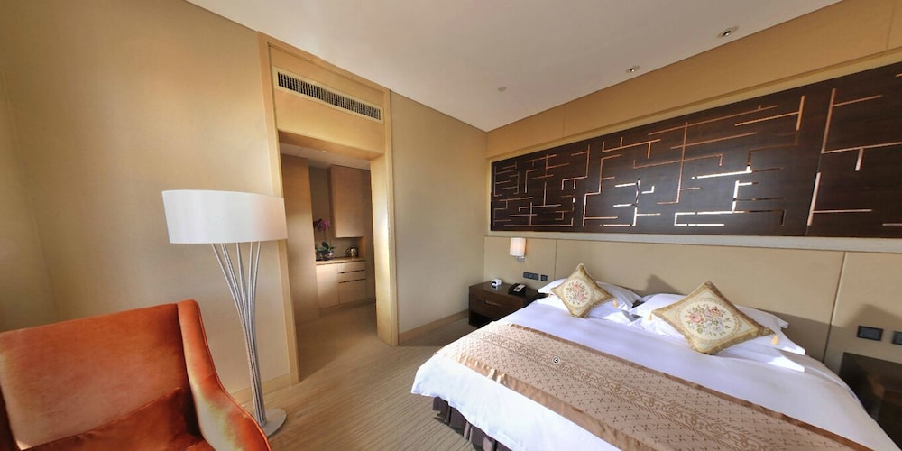 crowne plaza ordos by ihg