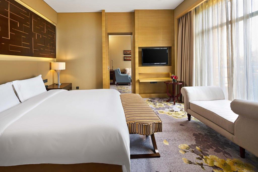 crowne plaza ordos by ihg