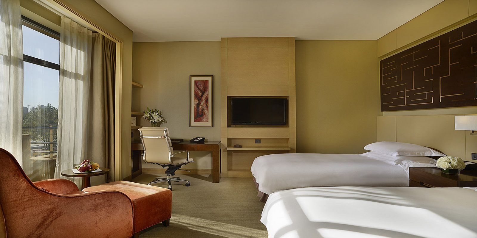 crowne plaza ordos by ihg