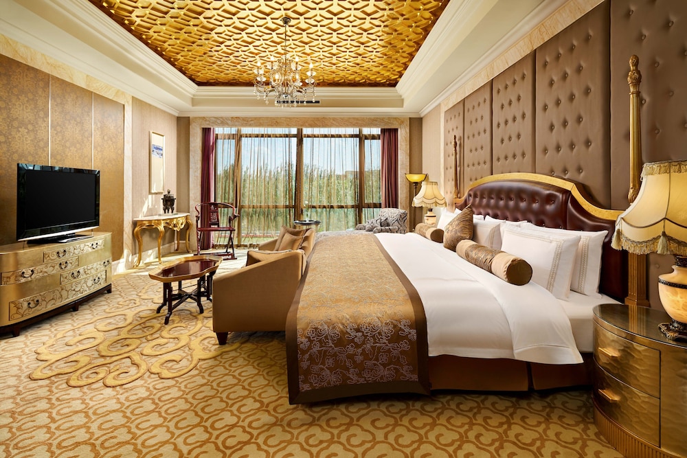 crowne plaza ordos by ihg