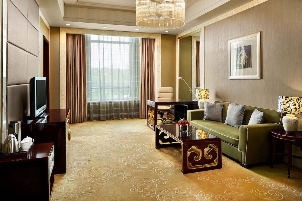 crowne plaza ordos by ihg