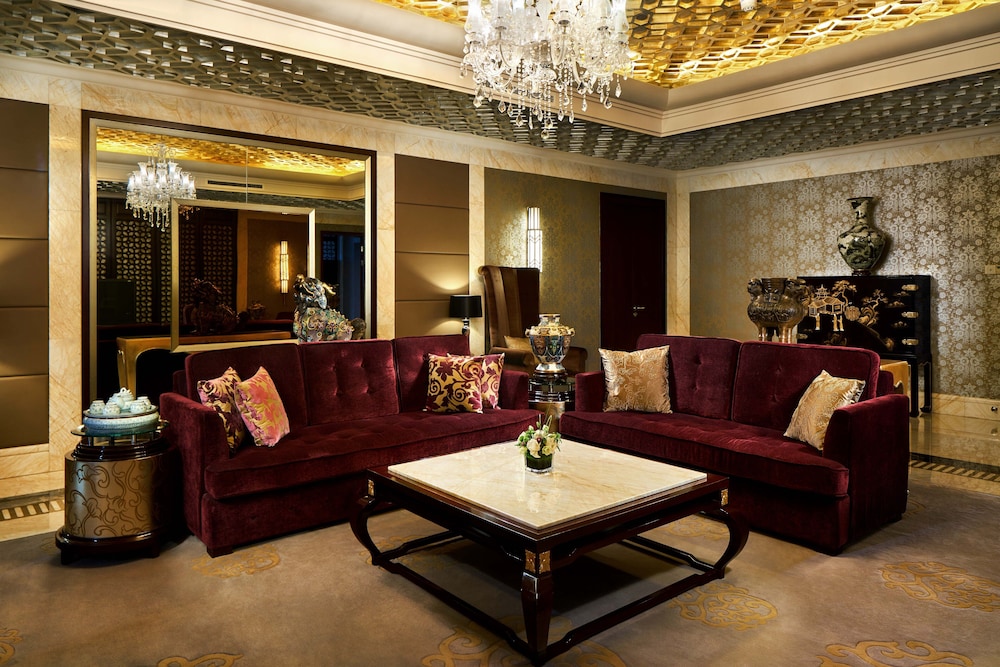 crowne plaza ordos by ihg