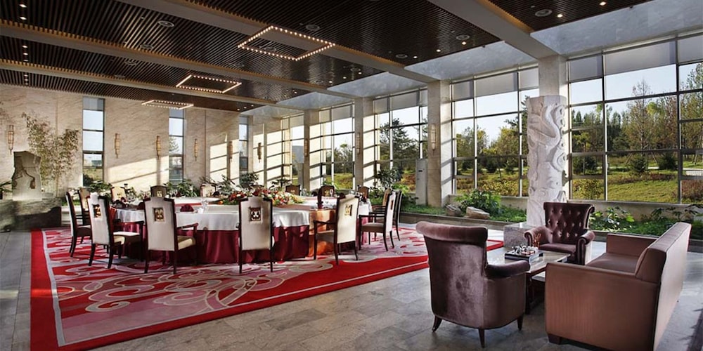 crowne plaza ordos by ihg