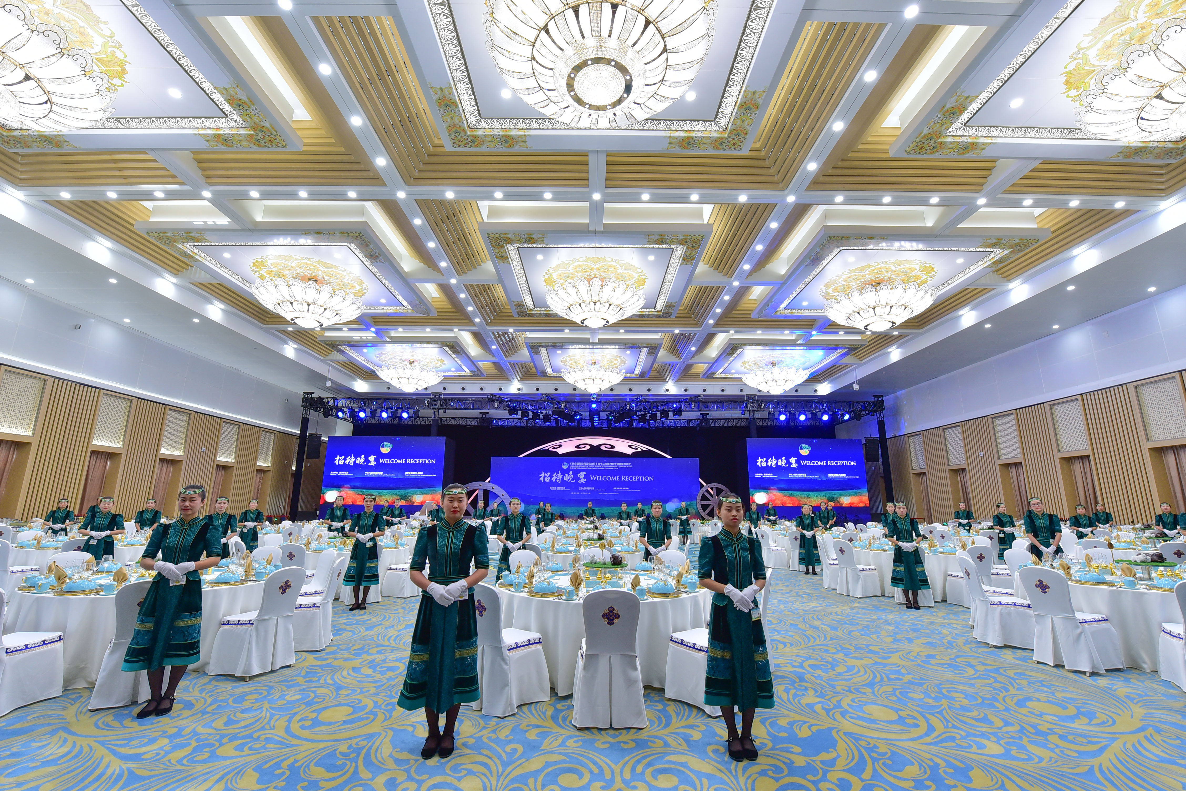 crowne plaza ordos by ihg