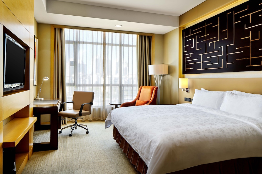crowne plaza ordos by ihg