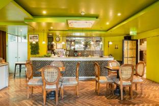 the orion plaza nehru place