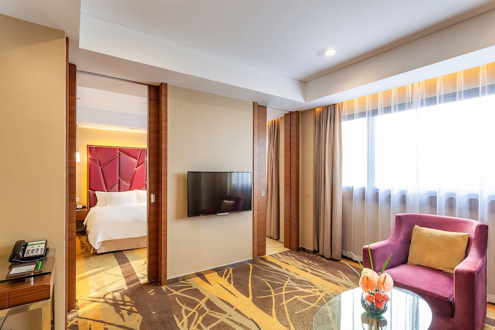 holiday inn hefei by ihg