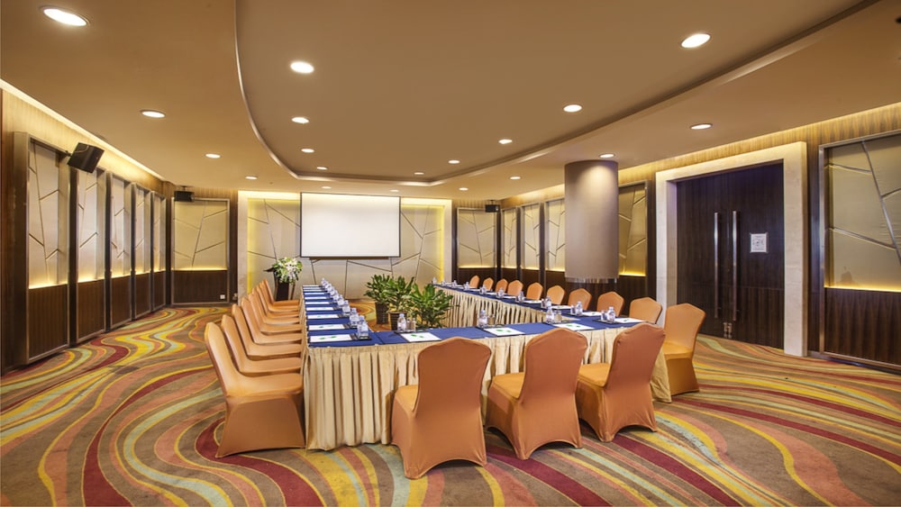 holiday inn hefei by ihg